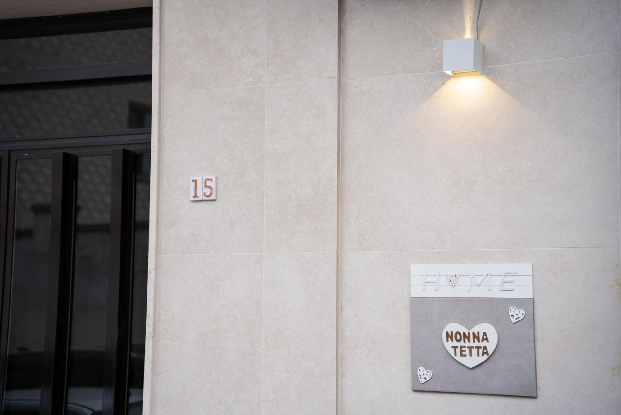Ferienwohnung Nonna Tetta Chic Station & Center Walkable Monopoli Exterior foto
